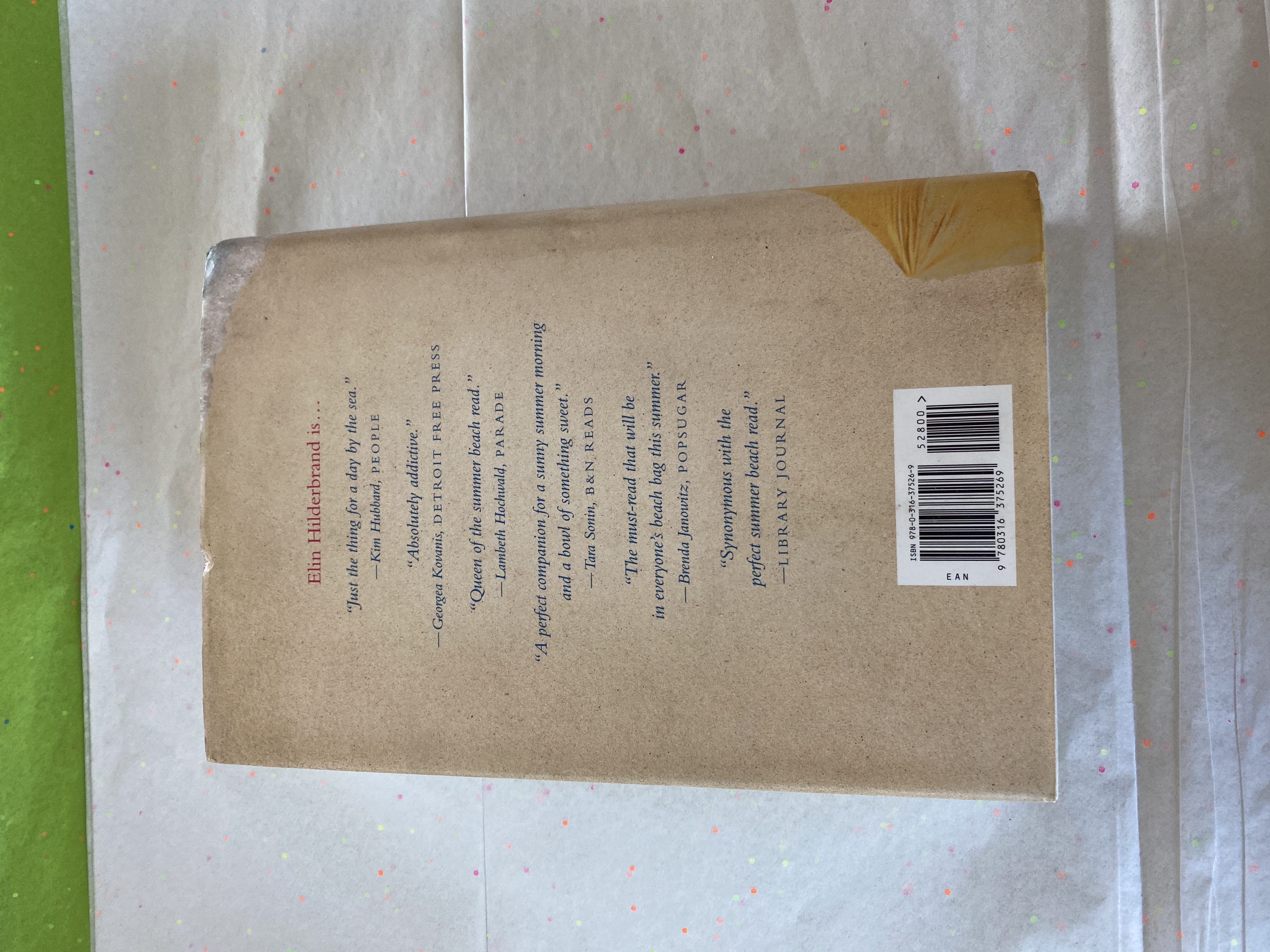 The Perfect Couple By Elin Hilderbrand – Mass Market Paperback (VERY GOOD Condition)