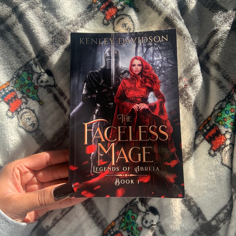The Faceless Mage
