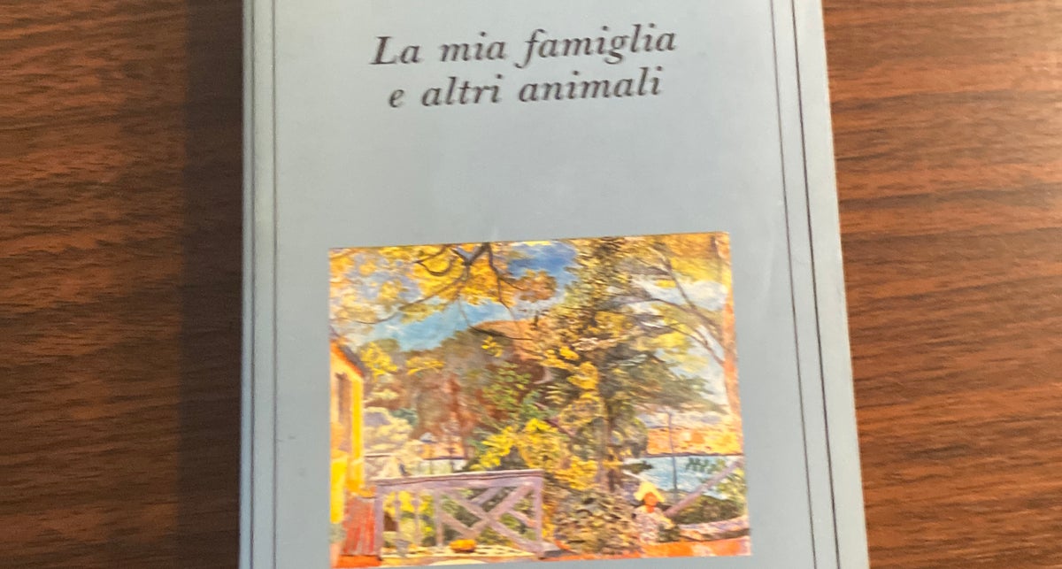 La mia famiglia e altri animali by Gerald Durrell, Paperback