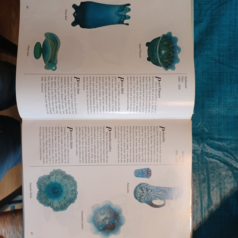 Standard Encyclopedia of Opalescent Glass