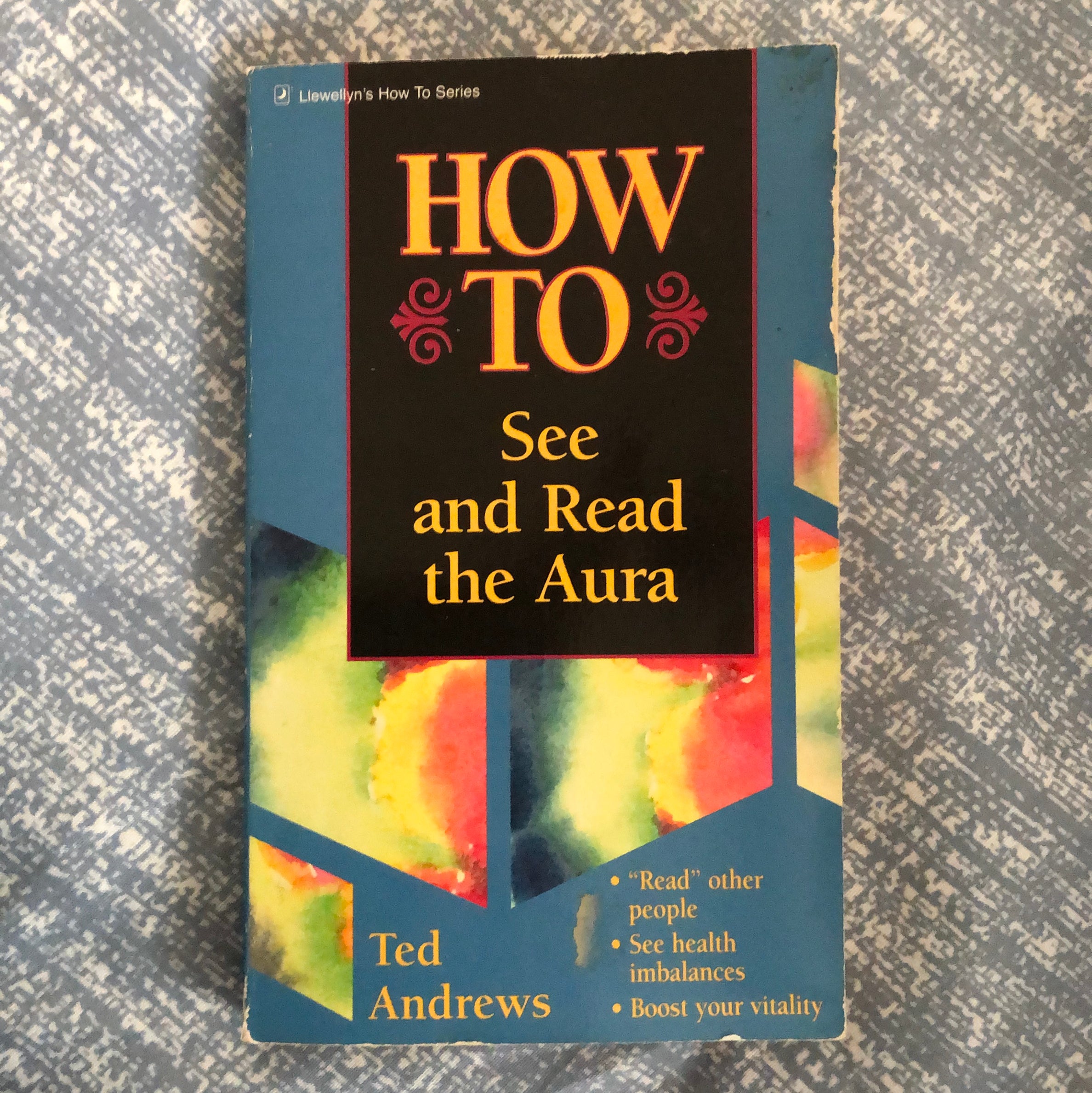 How to See and Read the Aura