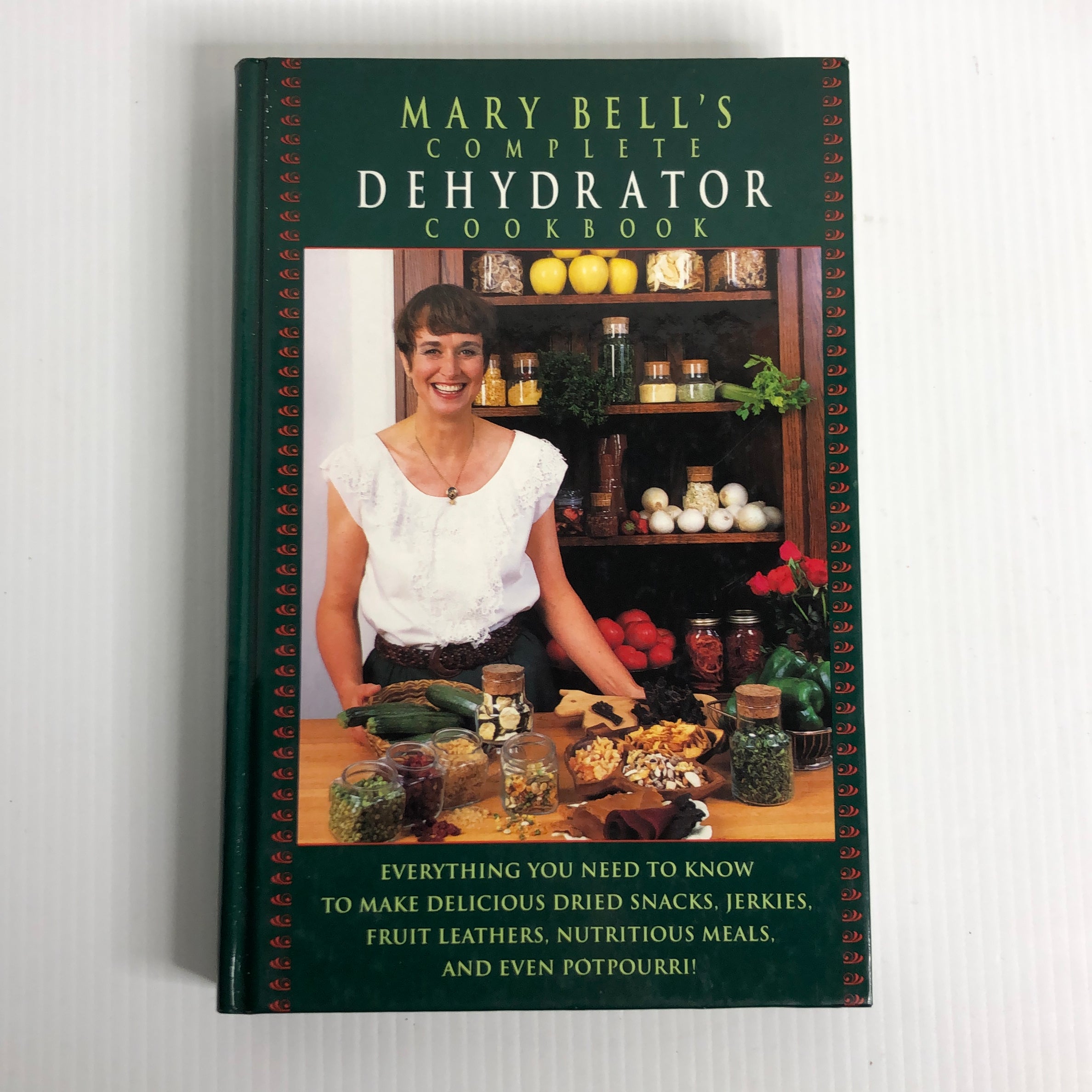 Mary Bell's Comp Dehydrator Cookbook