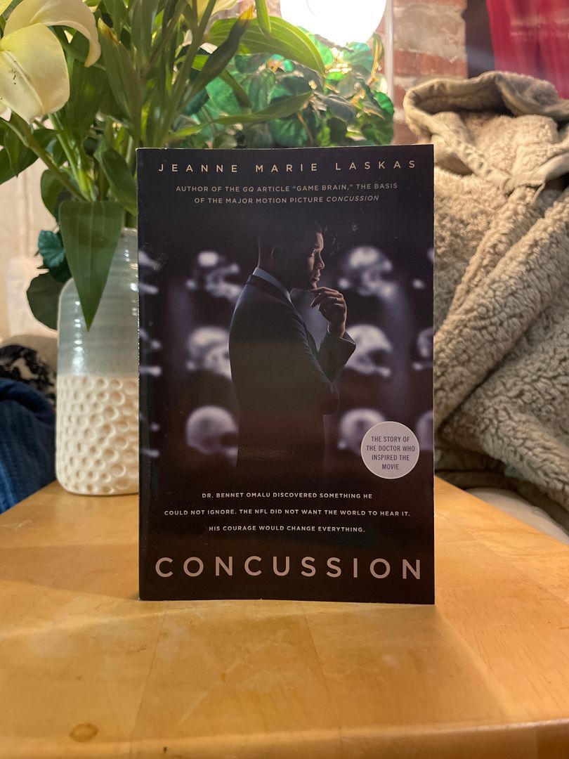 Concussion (Movie Tie-In Edition)