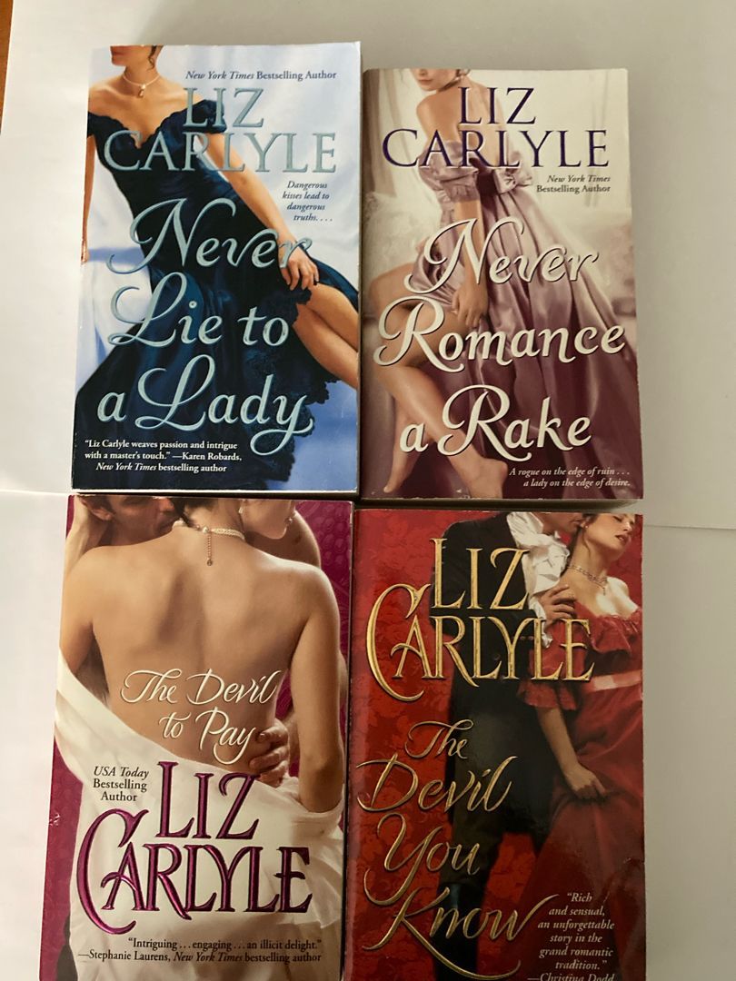 Bundle of Liz Carlyle