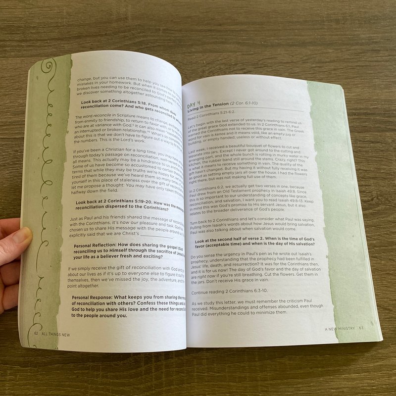All Things New - Teen Girls' Bible Study by Kelly Minter