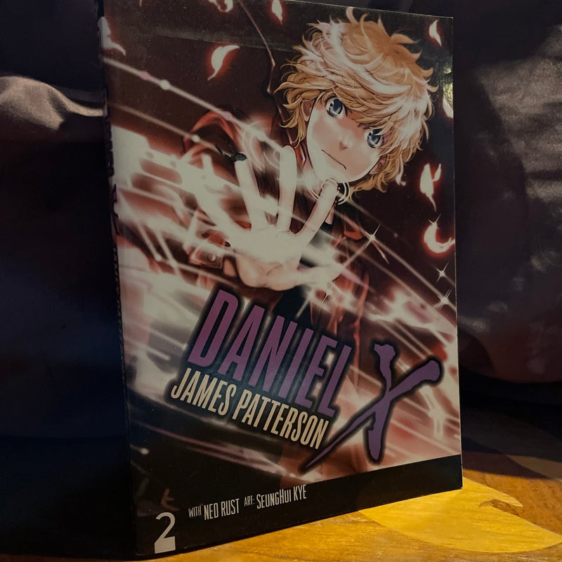 Daniel X: the Manga, Vol. 2