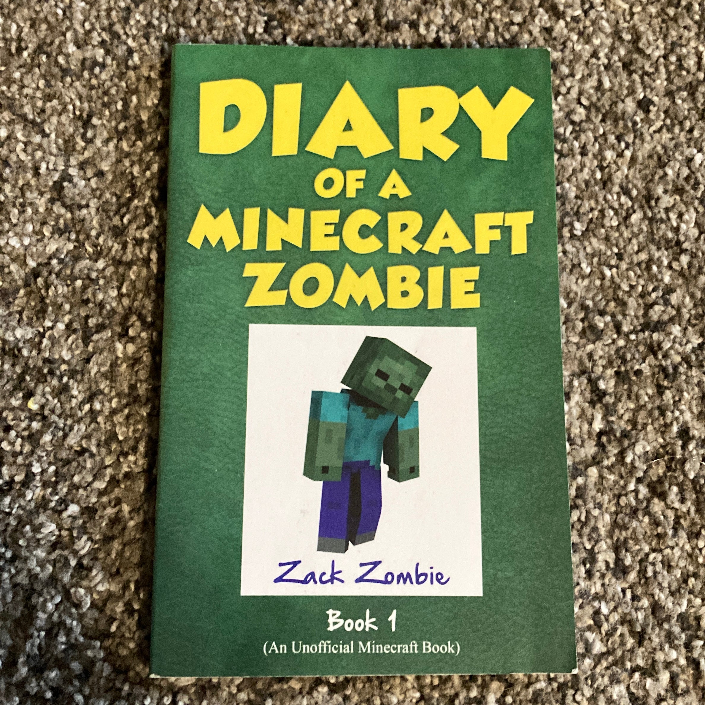 Diary of a Minecraft Zombie Book 1