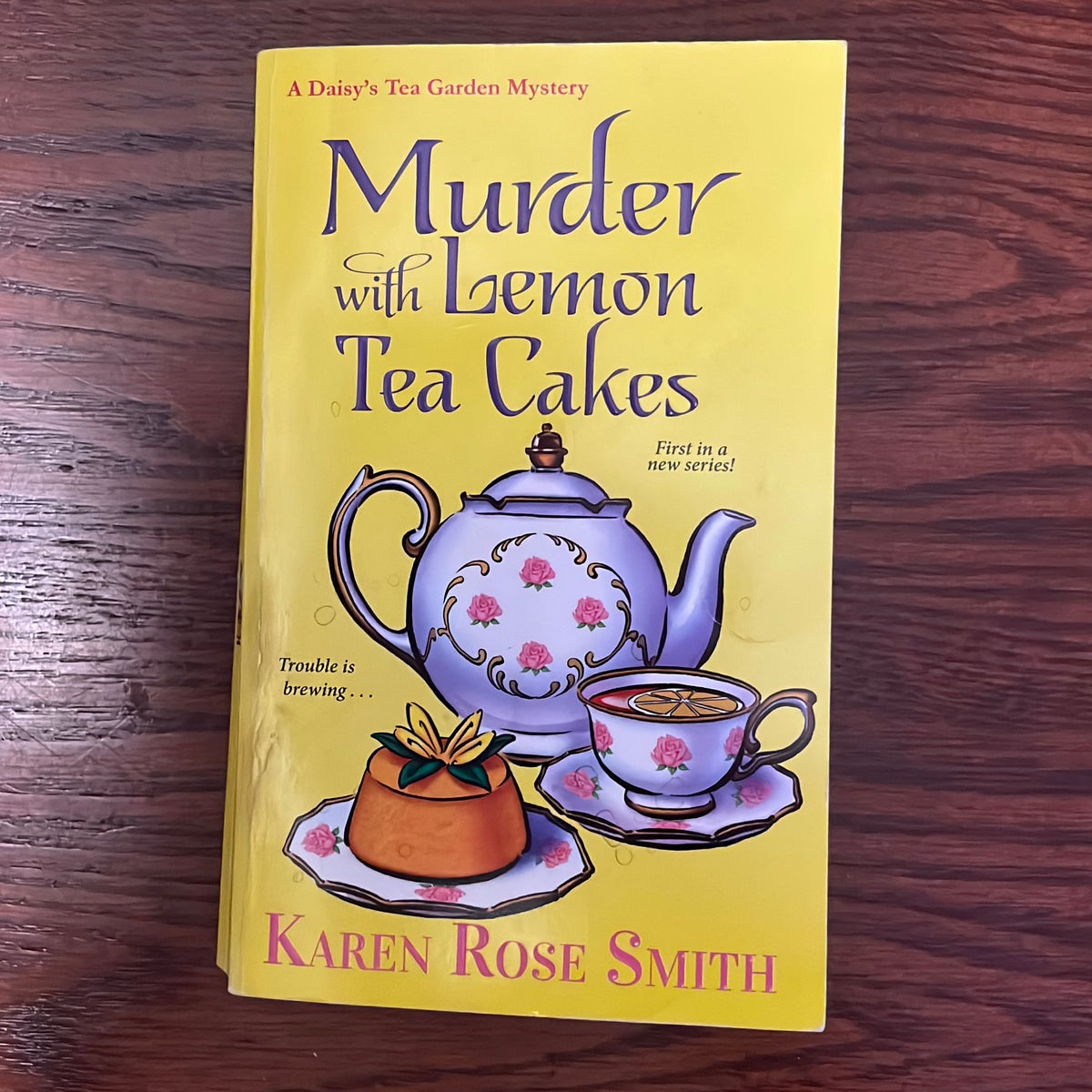 Murder with Lemon Tea Cakes by Karen Rose Smith | Pango Books