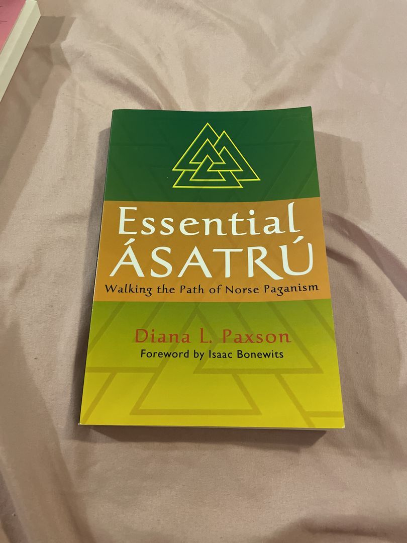 Essential Asatru