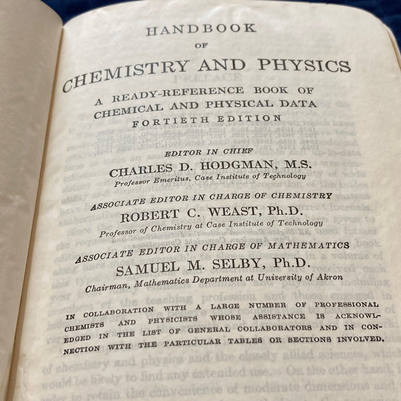 Handbook of Chemistry and Physics - 40th Edition