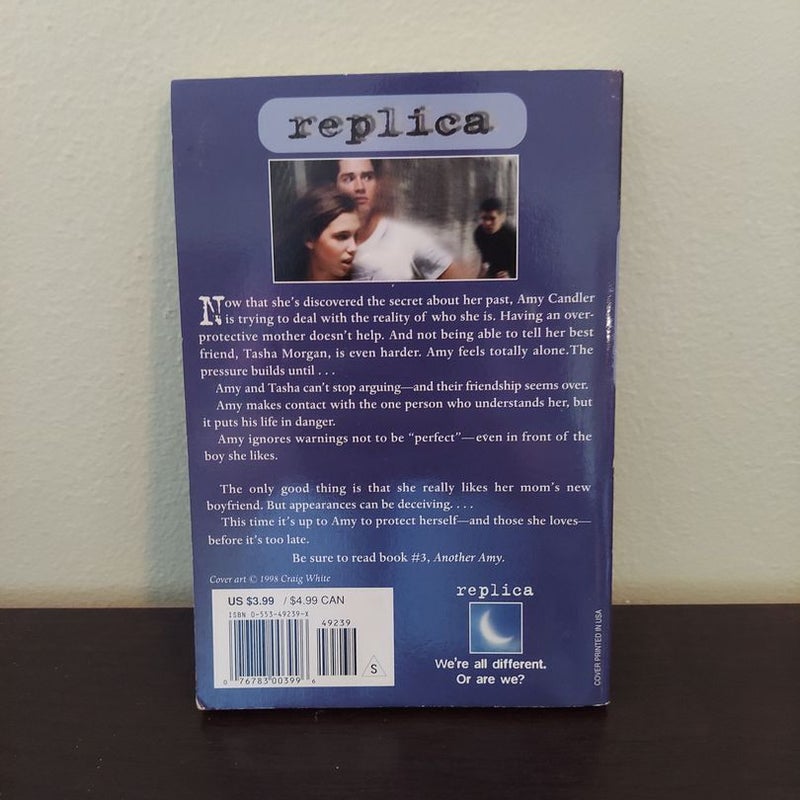 Pursuing Amy (Replica Book 2)