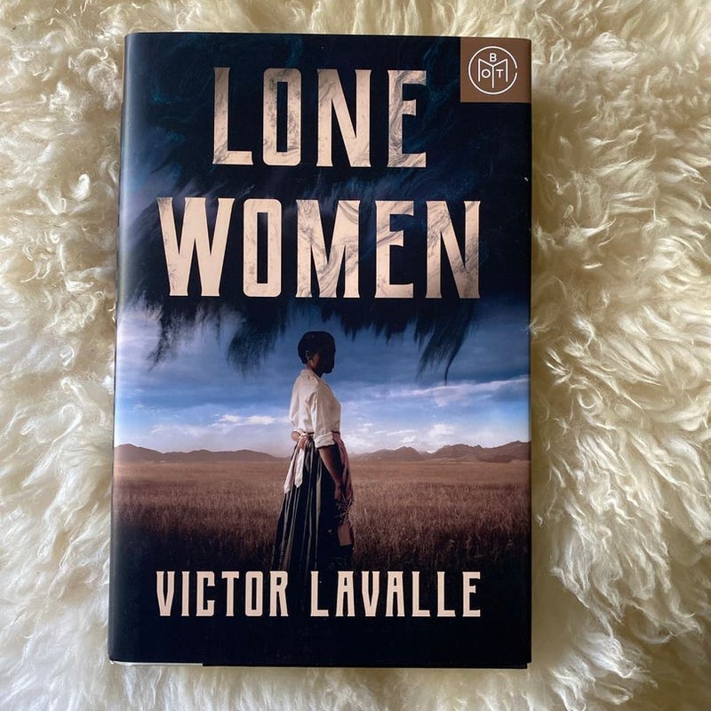 Lone Women by Victor LaValle: 9780525512103 | : Books