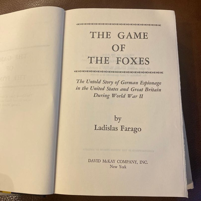 The game of the foxes