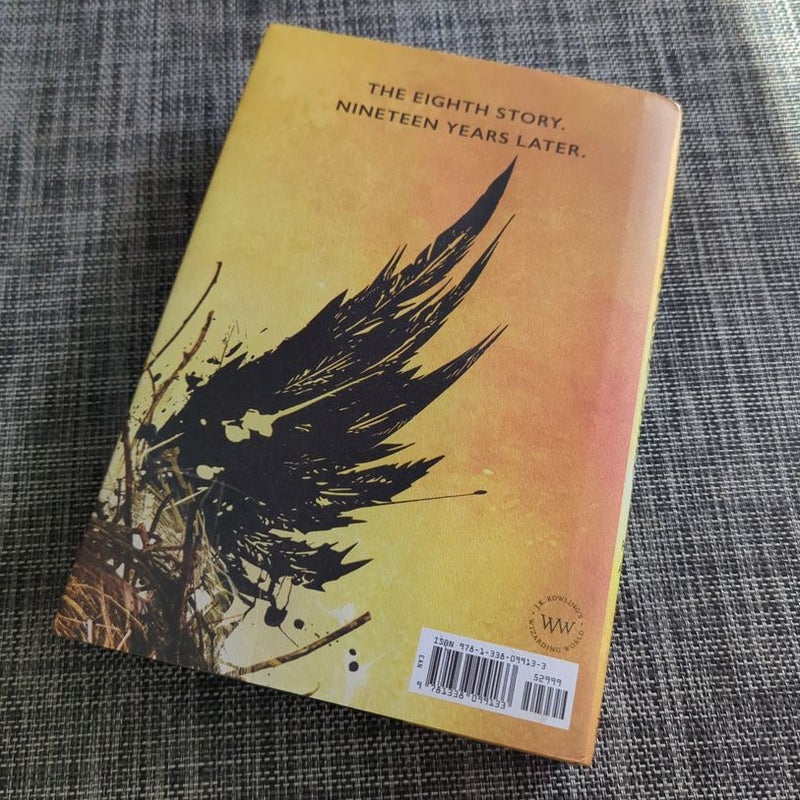 Harry Potter and the Cursed Child Parts One and Two (Special Rehearsal Edition Script)