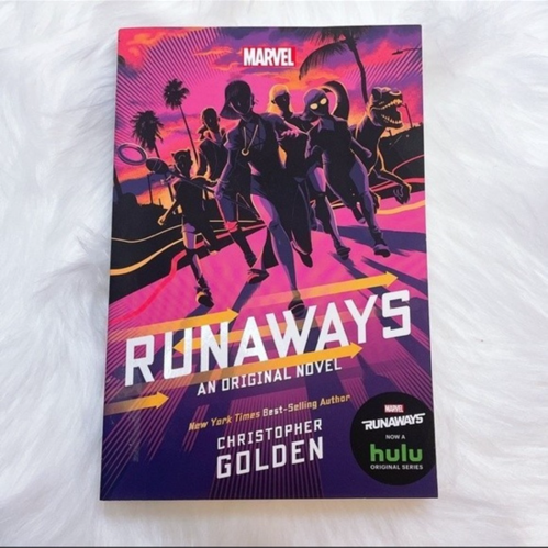 Runaways: An Original Novel (Marvel Press Novels)