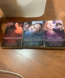 Vampire Academy 3 Book Bundle 