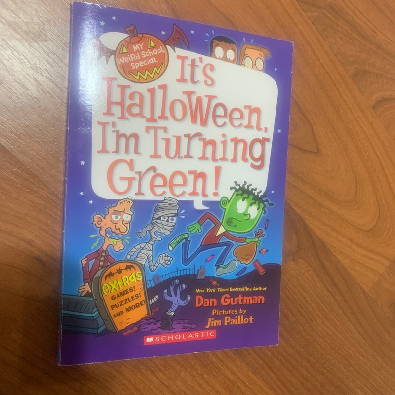 Brand New. It’s Halloween , I’m Turning Green! 