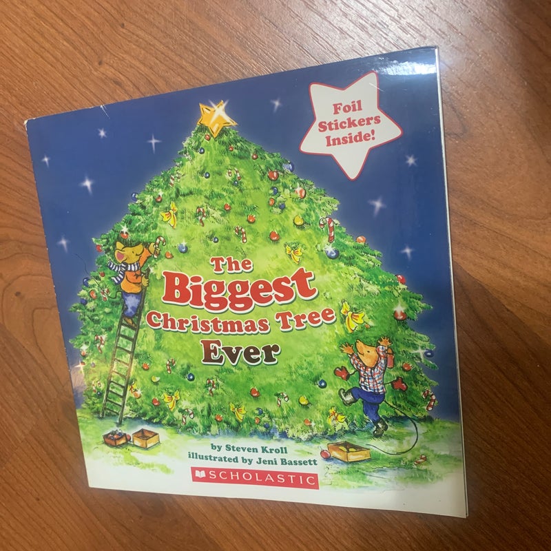 The Biggest Christmas Tree Ever by Steven Kroll, Paperback Pangobooks