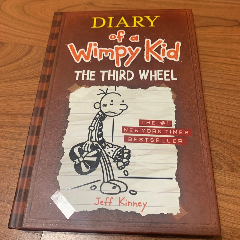 NEW Diary of a Wimpy Kid # 7: Third Wheel