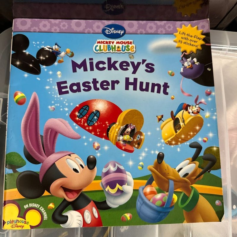 Mickey's Easter Hunt by Disney Books Disney Storybook Art Team - Disney,  Mickey & Friends Books