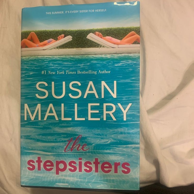 The Stepsisters. Large Print Edition 