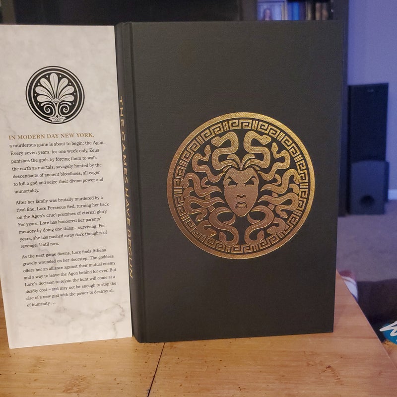 Lore ( FairyLoot Exclusive Lore Bundle) Book and Medusa's Shield Trinket Tray!
