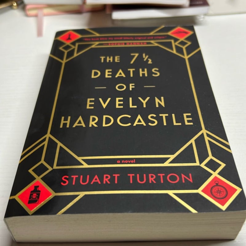 The 7½ Deaths of Evelyn Hardcastle