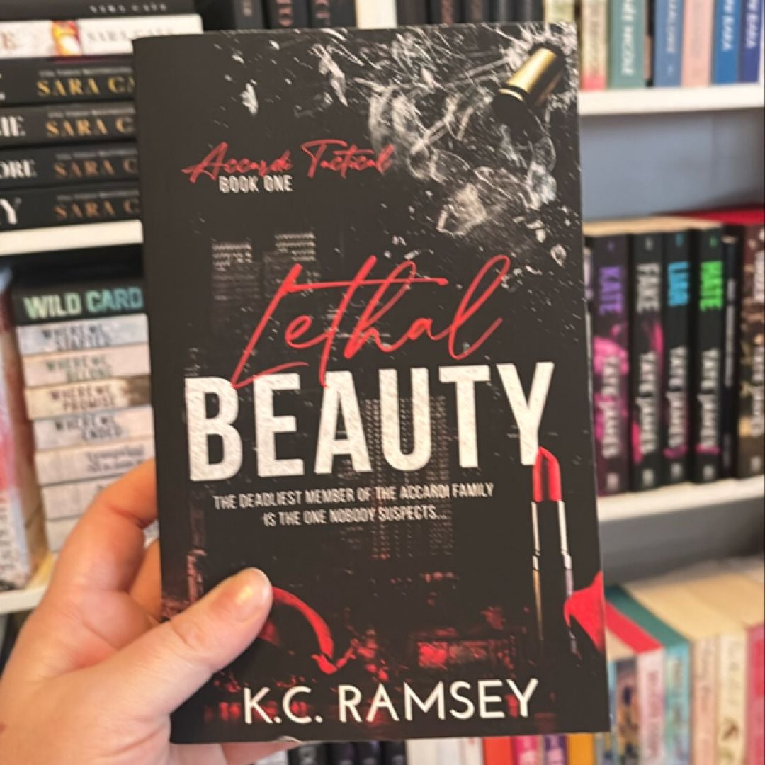 Lethal Beauty: Special Edition Discreet Paperback