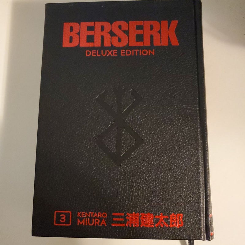 Berserk Deluxe Volume 3