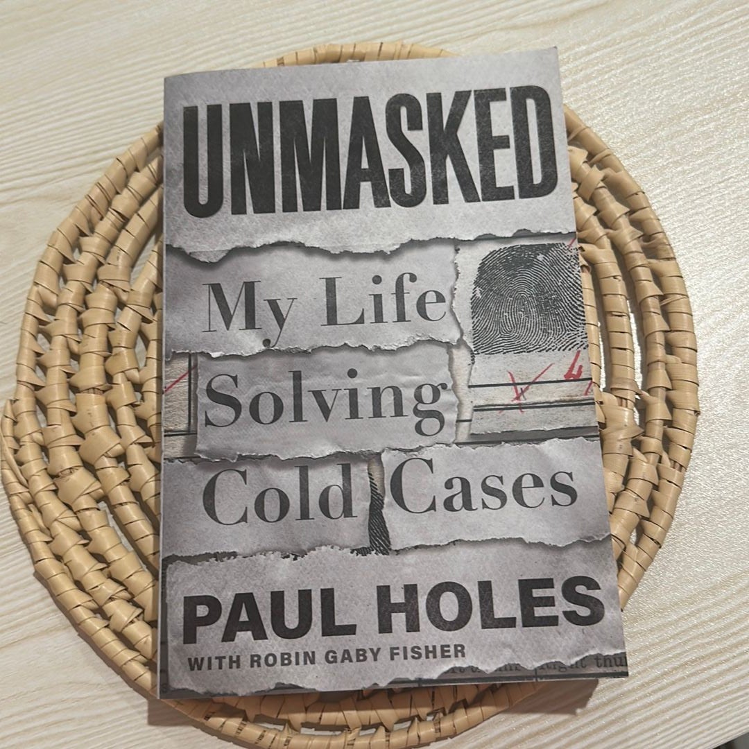 Unmasked by Paul Holes; Robin Gaby Fisher, Paperback Pangobooks