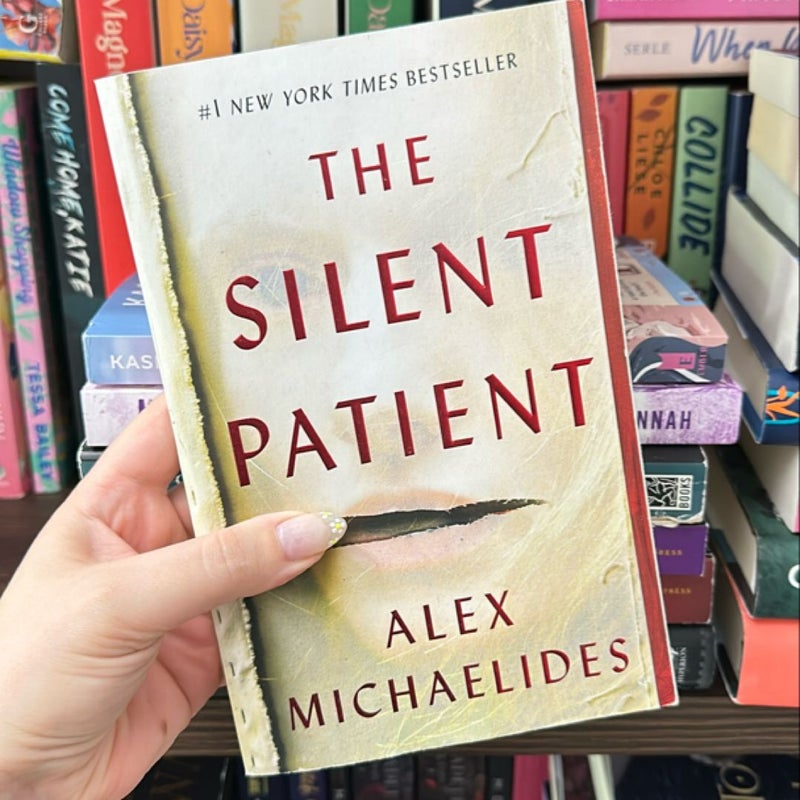 The Silent Patient by Alex Michaelides