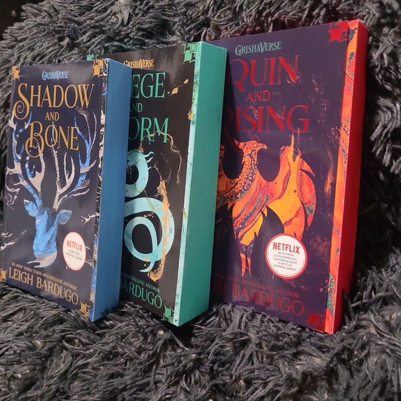 Shadow and Bone series-painted egdes