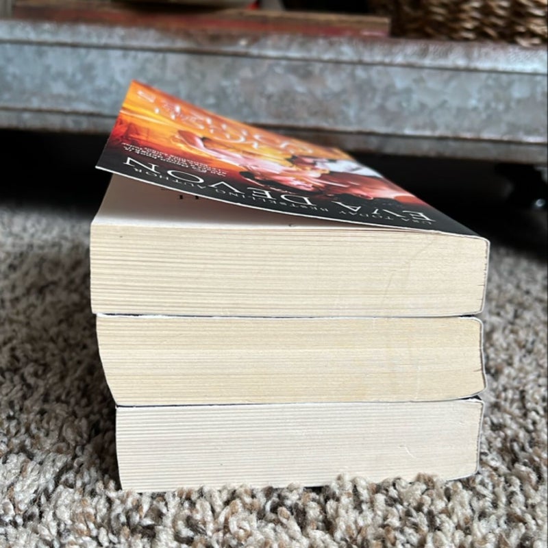 The Duke's Secret Cinderella  Complete Never a Wallflower series