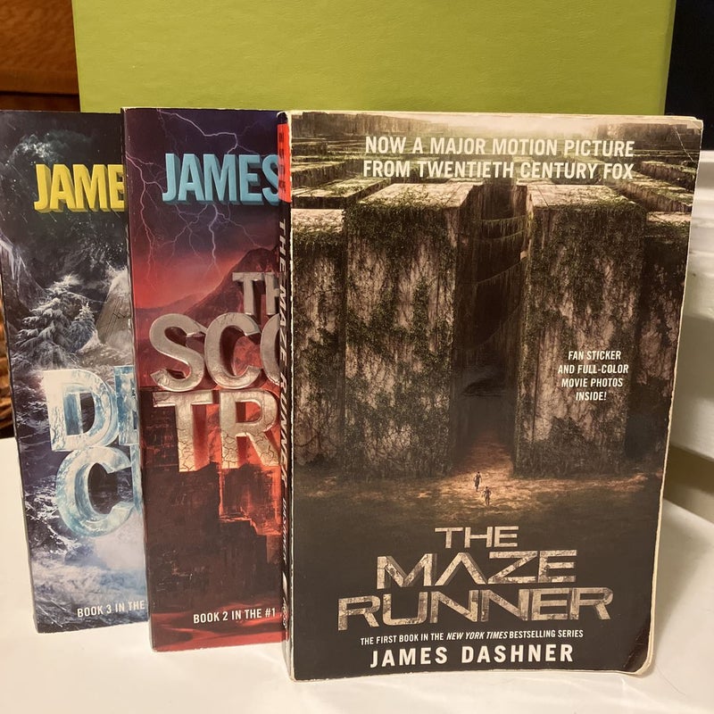Trilogoy Set: The Maze Runner Movie Tie-In Edition (Maze Runner, Book One)