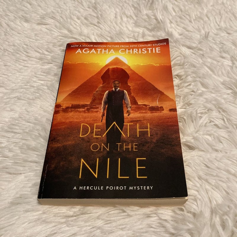 Death on the Nile [Movie Tie-In 2022]