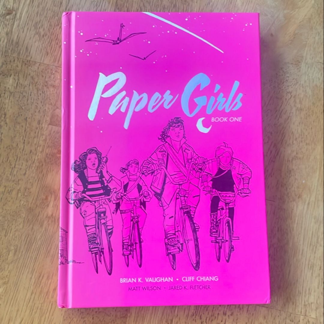 Paper Girls Deluxe Edition Volume 1