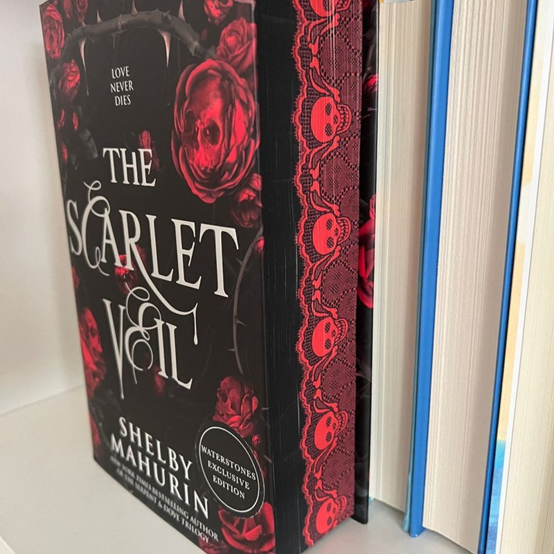 The Scarlet Veil (B&N Exclusive Edition)|BN Exclusive