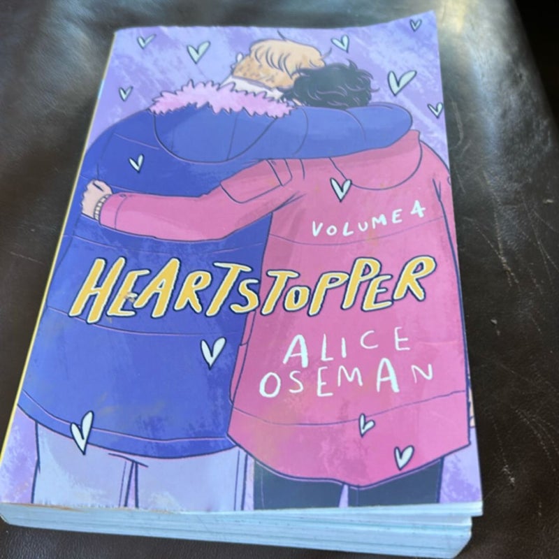 Heartstopper: Volume 4: a Graphic Novel