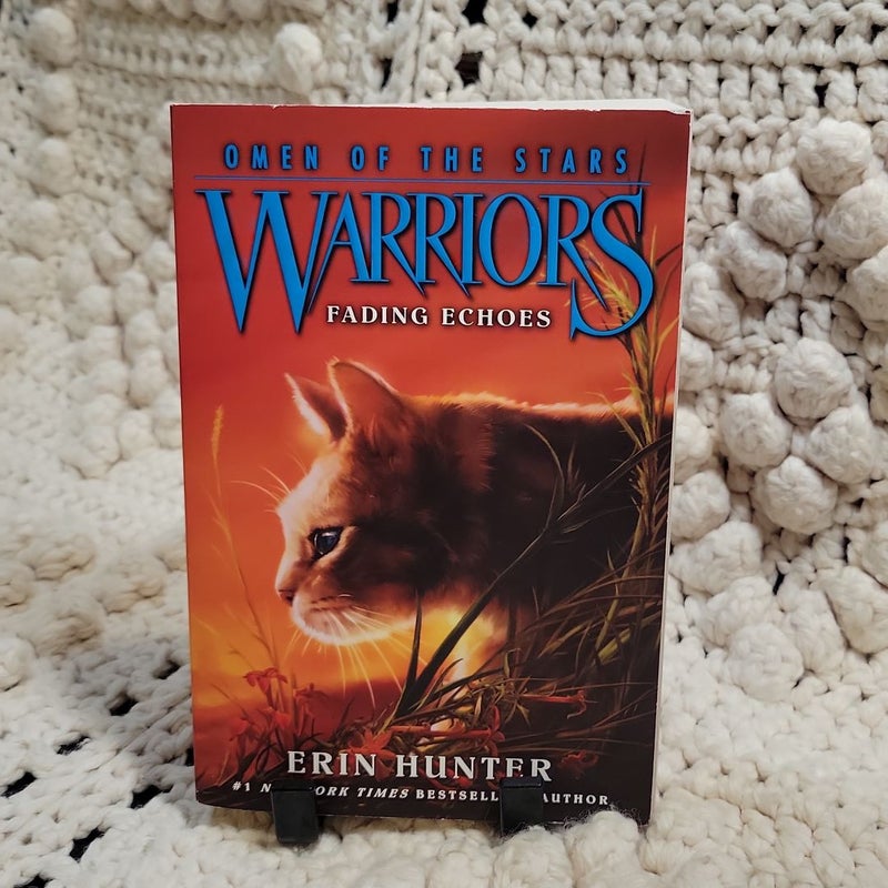 Warriors: Omen of the Stars #2: Fading Echoes