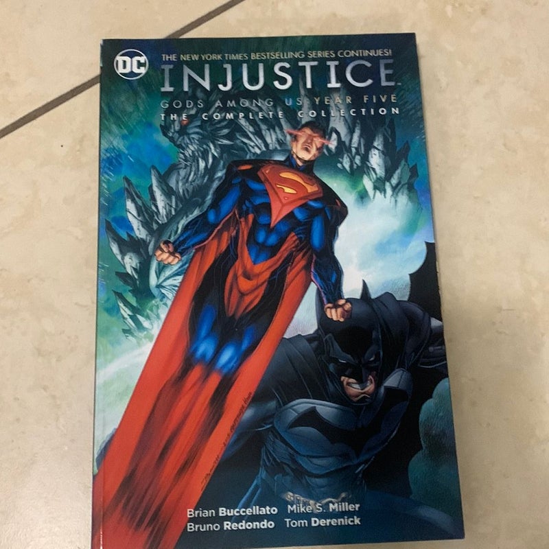 Injustice: Gods among Us Year Five- the Complete Collection