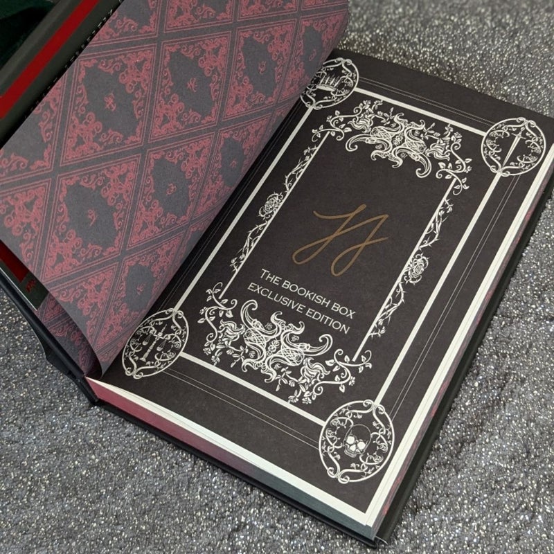 War (Bookish Box SIGNED) *Missing Ch 21*