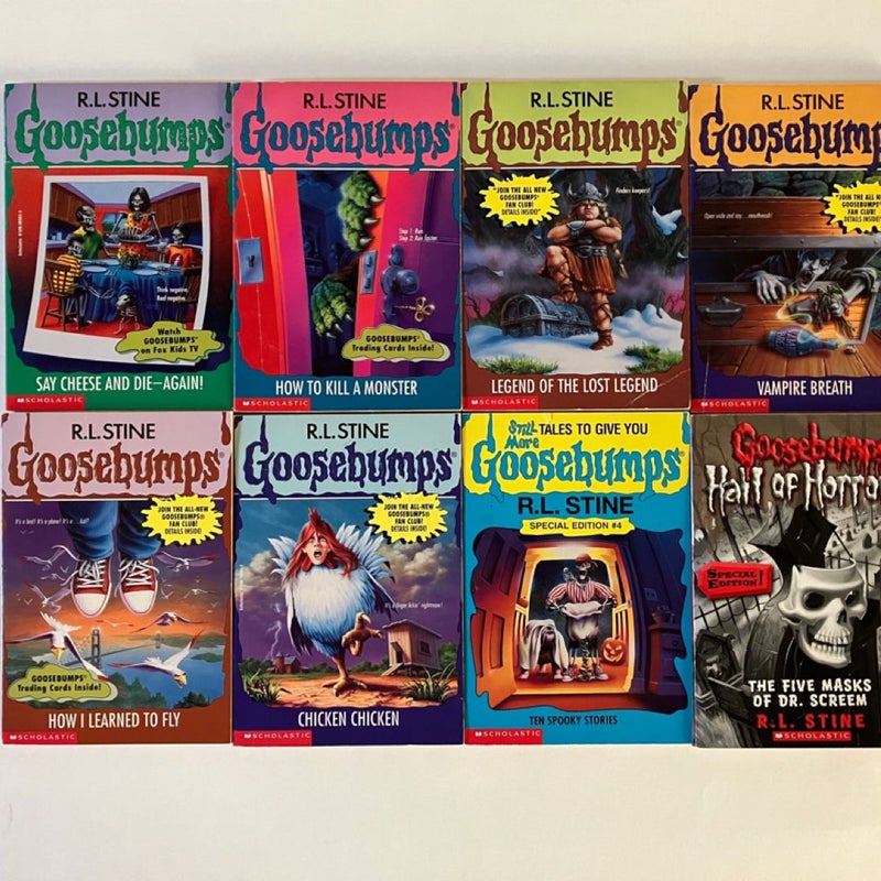 Lot of 16 Goosebumps books, 14 First Prints