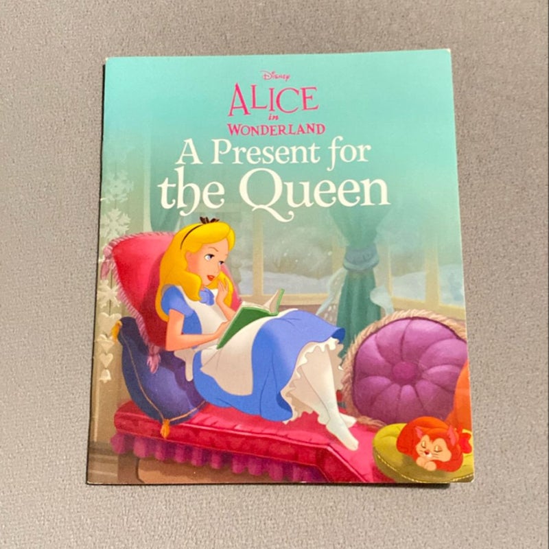 A Present For The Queen (mini book)