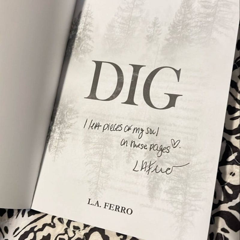 DIG: Special Edition-Signed