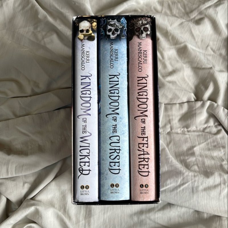 Kingdom of the Wicked Box Set by Kerri Mansicalco, Hardcover | Pangobooks
