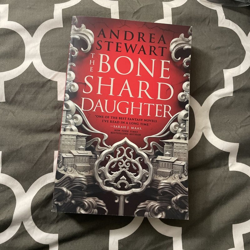 The Bone Shard Daughter