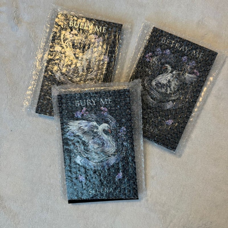 Selena Book Box from Dark & Disturbed