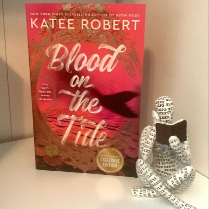 B&N Exclusive Blood on the Tide