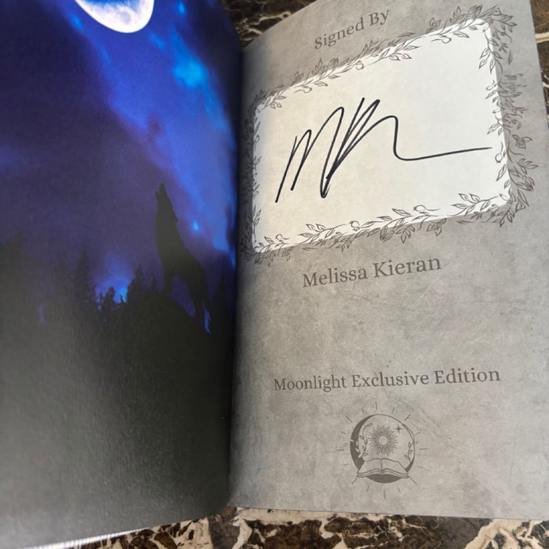 MOONLIGHT Bookbox Exclusive SIGNED A Warrior’s Fate