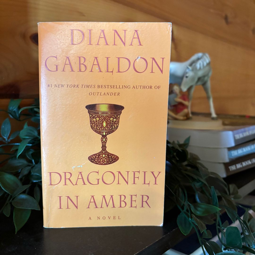 Dragonfly in Amber